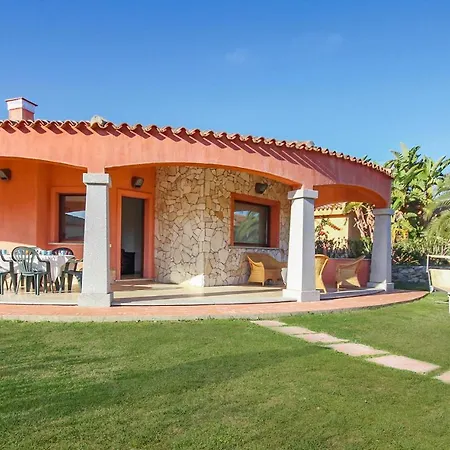 Gorgeous In Costa Rei -ca- With Wifi Holiday home *
